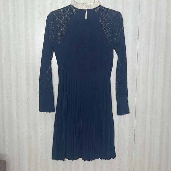 ❤️ 🆕 DIMPLE HSY Elegant Navy BLUE Dress with Cream Accents Size S - Picture 3 of 5